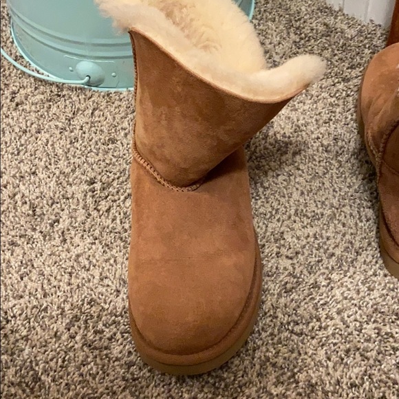 ugg boots - Picture 4 of 5